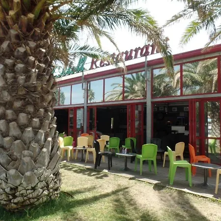 Campsite La Carabasse Les Mazets 101 Vias